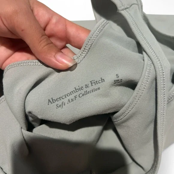 Abercrombie & Fitch soft A&F collection - Picture 3 of 4